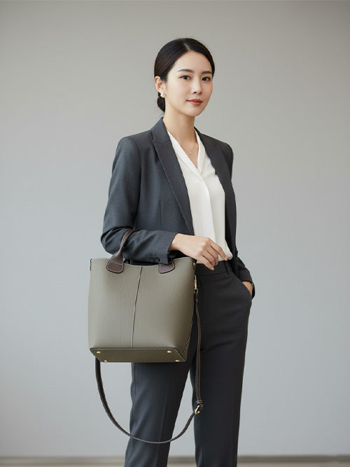 Khaki Main image